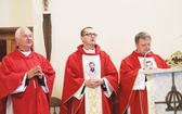 Wprowadzenie relikwii męczenników z Pariacoto do kościoła w Czernichowie
