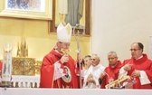 Wprowadzenie relikwii męczenników z Pariacoto do kościoła w Czernichowie
