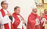 Wprowadzenie relikwii męczenników z Pariacoto do kościoła w Czernichowie