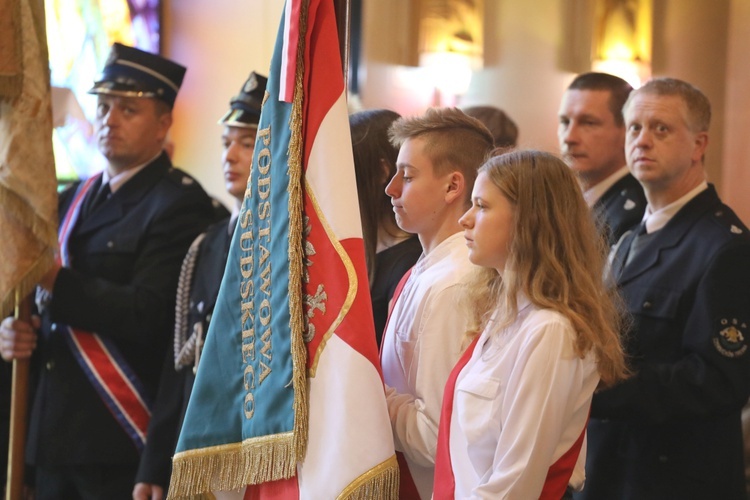 Wprowadzenie relikwii męczenników z Pariacoto do kościoła w Czernichowie