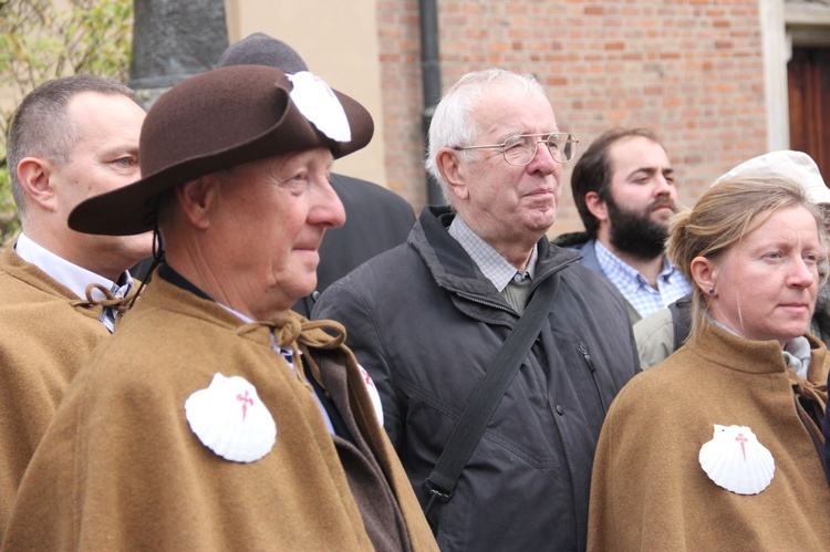 Odsłonięcie symbolu Drogi św. Jakuba w Krakowie