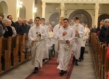 Poświęcenie witraży i kaplicy wieczystej adoracji w Tarnowie-Mościcach