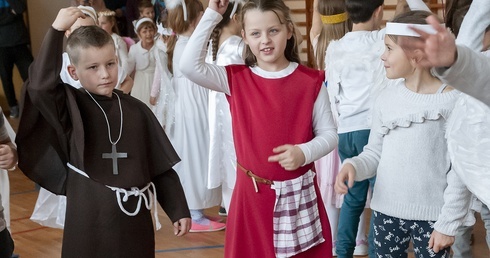 Korowód Świętych w Białogardzie
