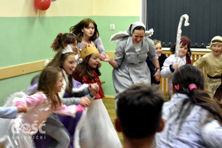 Bal Wszystkich Świętych w Dzierżoniowie
