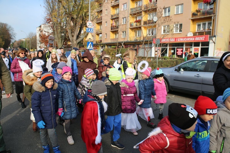 Marsz świetych w Sandomierzu 