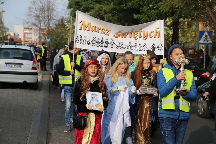 Marsz świetych w Sandomierzu 