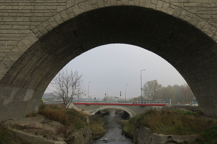 Rybnik. Nowe rondo na Obwiedni Południowej