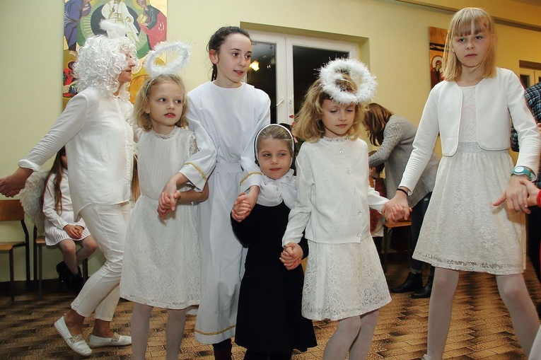 Bal świętych w Koszalinie