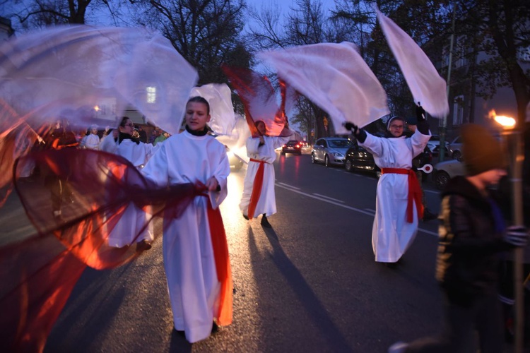 Dębicki Orszak Świętych 2019