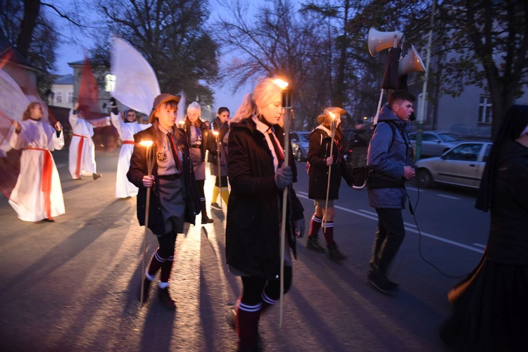 Dębicki Orszak Świętych 2019
