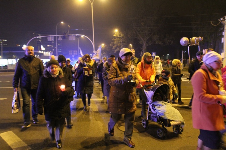 Noc Świętych na wrocławskich Popowicach i Kozanowie