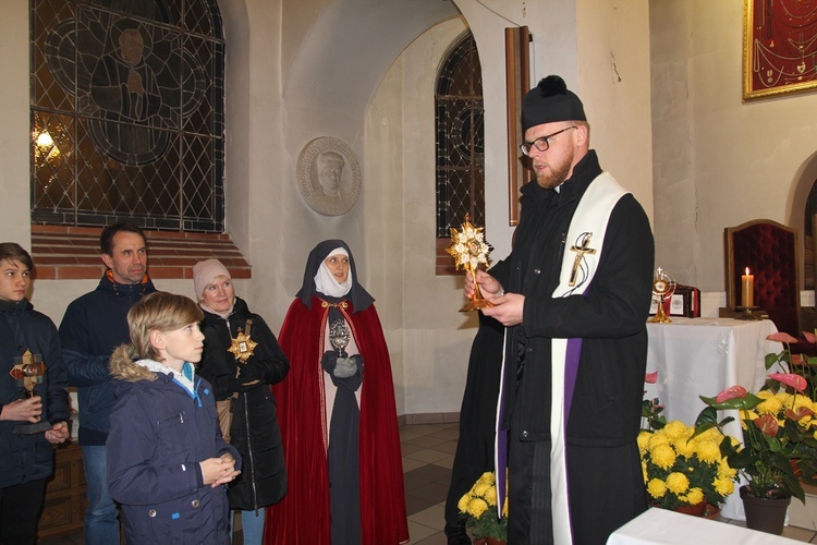 Noc Świętych na wrocławskich Popowicach i Kozanowie