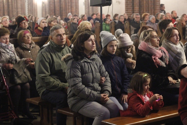 Żyrardów. Noc Świętych