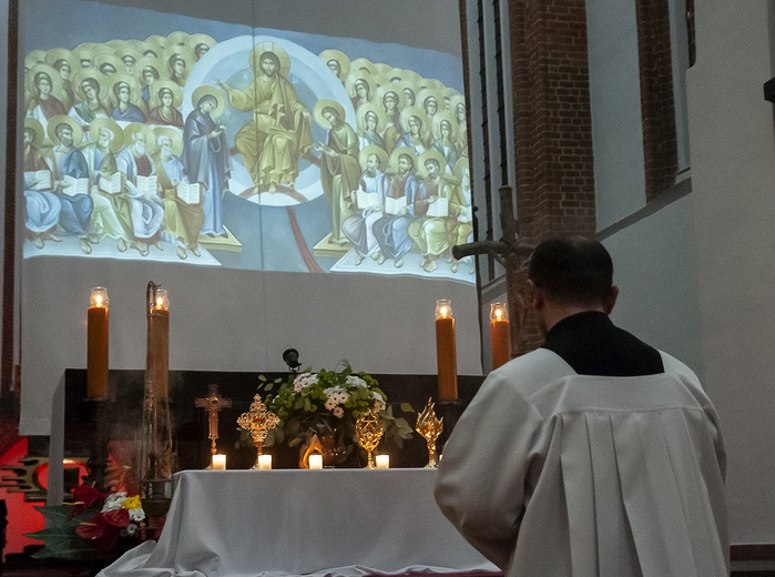 Bóg w nas wierzy. Noc Świętych w Kołobrzegu i nie tylko