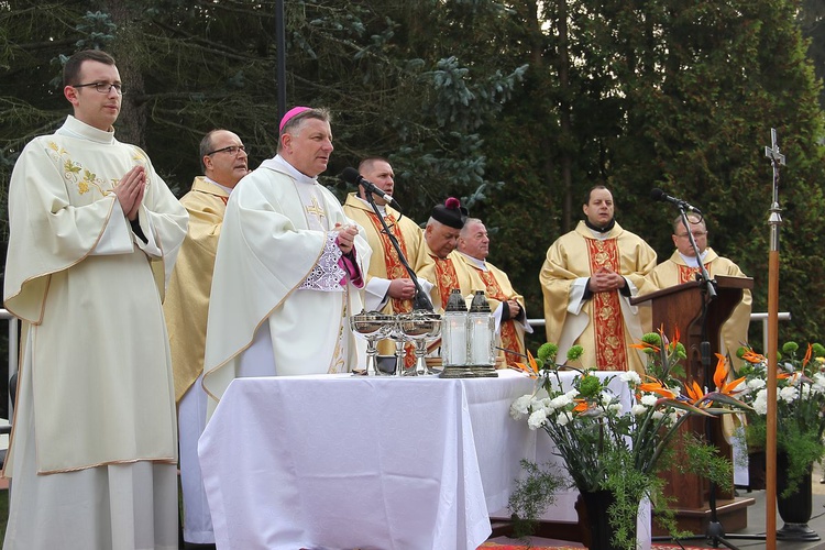 Msza św. w uroczystość Wszystkich Świętych w Koszalinie