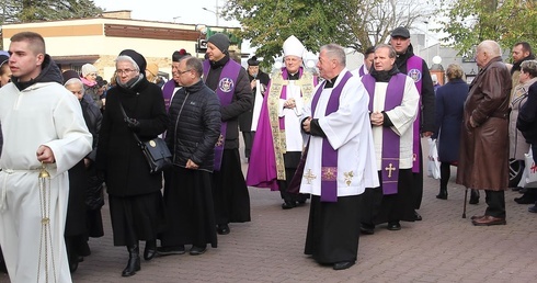 Msza św. w uroczystość Wszystkich Świętych w Koszalinie