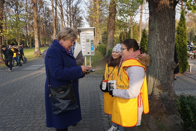 Wszystkich Świętych na cmentarzu Centralnym w Gliwicach