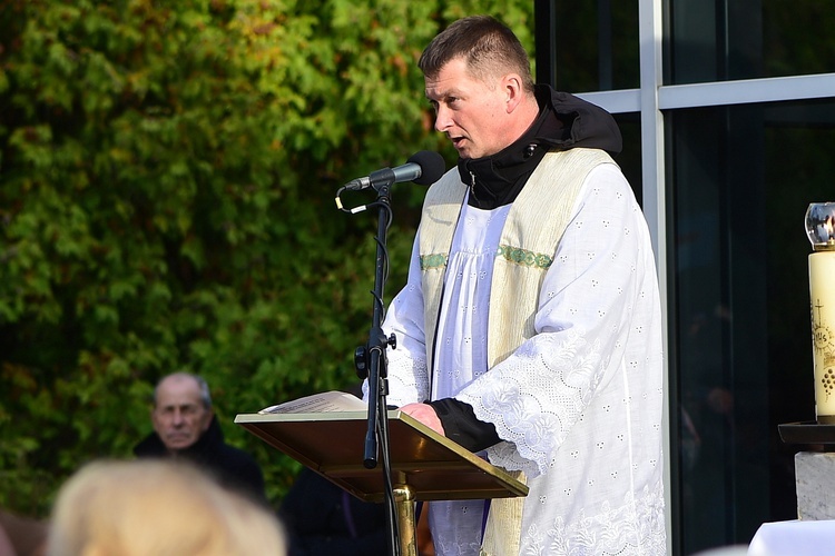 Olsztyn. Wszystkich Świętych - cmentarz na ul. Poprzecznej