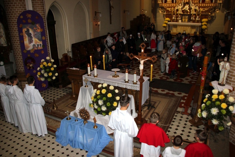 Bal Wszystkich Świętych w Borkach Wielkich