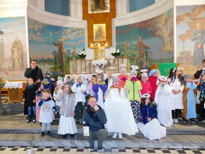 Korowód Wszystkich Świętych w Nowej Soli