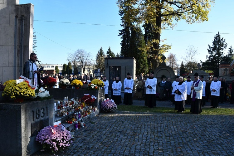 Wszystkich Świętych w Nowym Sączu