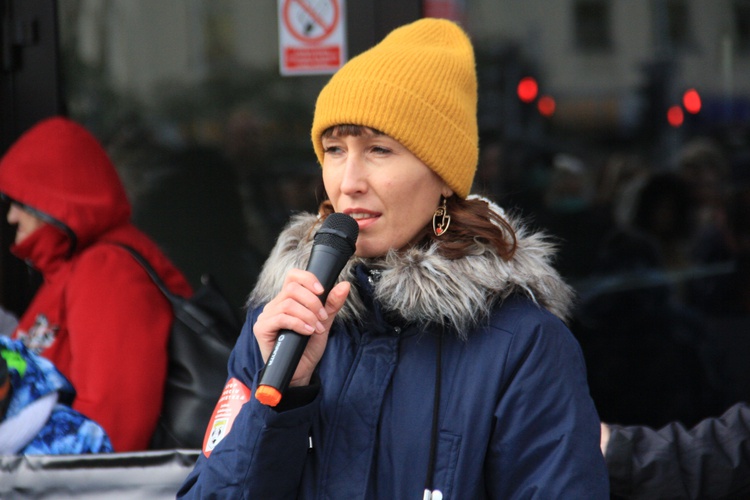 Protest ekologiczny "Benzen nas zabija"