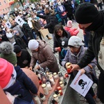 Protest ekologiczny "Benzen nas zabija"