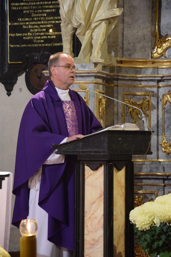 Modlitwa za zmarłych biskupów i kapłanów