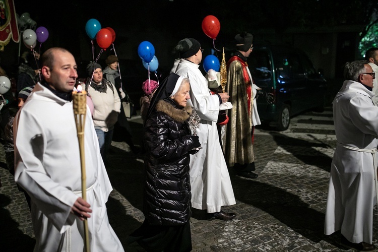 Marsz Wszystkich Świętych w Kątach Wrocławskich