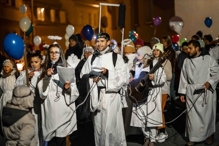 Marsz Wszystkich Świętych w Kątach Wrocławskich