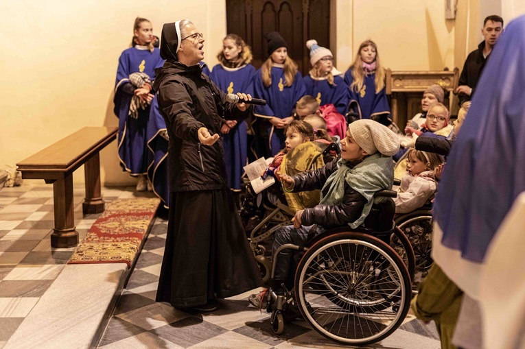 Marsz Wszystkich Świętych w Kątach Wrocławskich