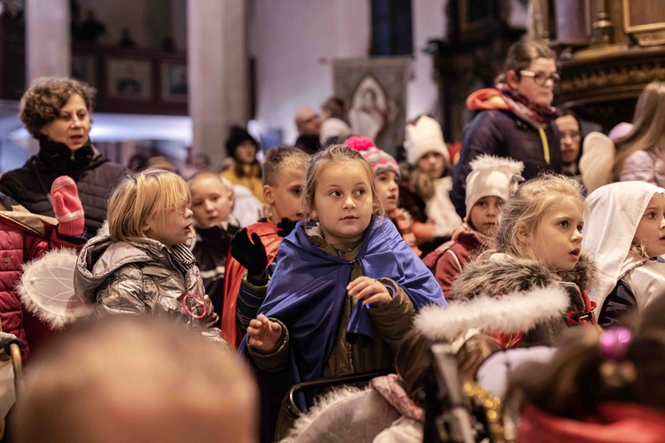 Marsz Wszystkich Świętych w Kątach Wrocławskich