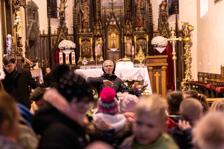 Marsz Wszystkich Świętych w Kątach Wrocławskich