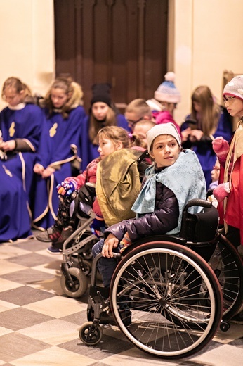 Marsz Wszystkich Świętych w Kątach Wrocławskich