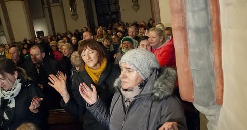 Zaduszki z Marcinem Zielińskim