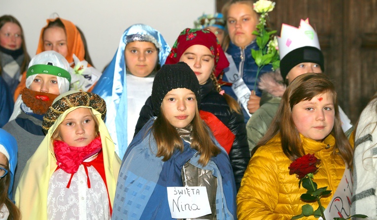 Orszak świętych w Wierzchosławicach