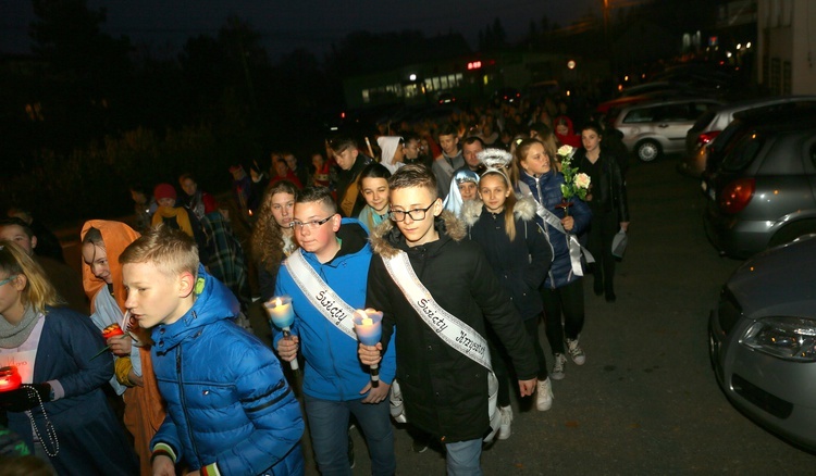 Orszak świętych w Wierzchosławicach