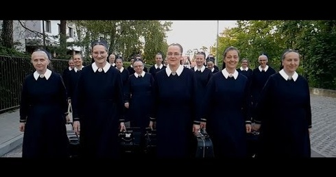 Włącz się w procedurę Góra! Góra Official Video. Szensztacki Instytut Sióstr Maryi.