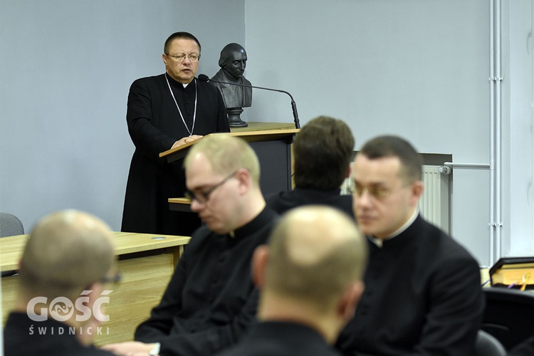 Rekolekcje dla księży z abp. Rysiem w Ząbkowicach Śl.