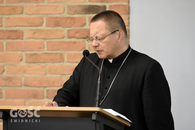 Rekolekcje dla księży z abp. Rysiem w Ząbkowicach Śl.