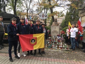 Od początku w sztafcie bierze udział czterech harcerzy z głowieńskiego Hufca ZHP.