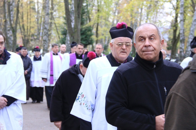 Pogrzeb ks. Piotra Lewańczyka