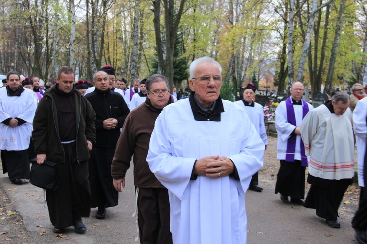 Pogrzeb ks. Piotra Lewańczyka