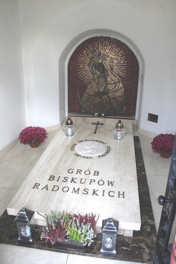 Modlitwa za zmarłych kapłanów