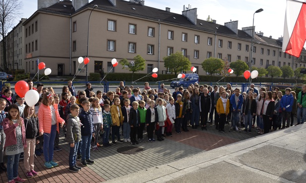 Balony i hymn dla Niepodległej