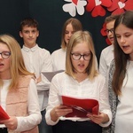 Akcja "Szkoła do hymnu" w SP w Mścicach