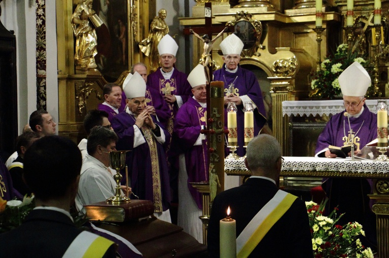 Pogrzeb ks. Jacka Pietruszki