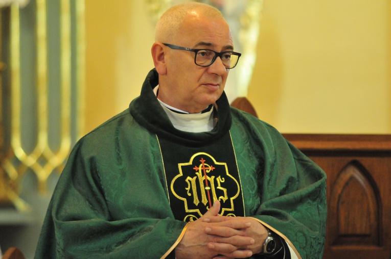 Wąwolnica. Uroczystość nadania szkole imienia kard. Stefana Wyszyńskiego