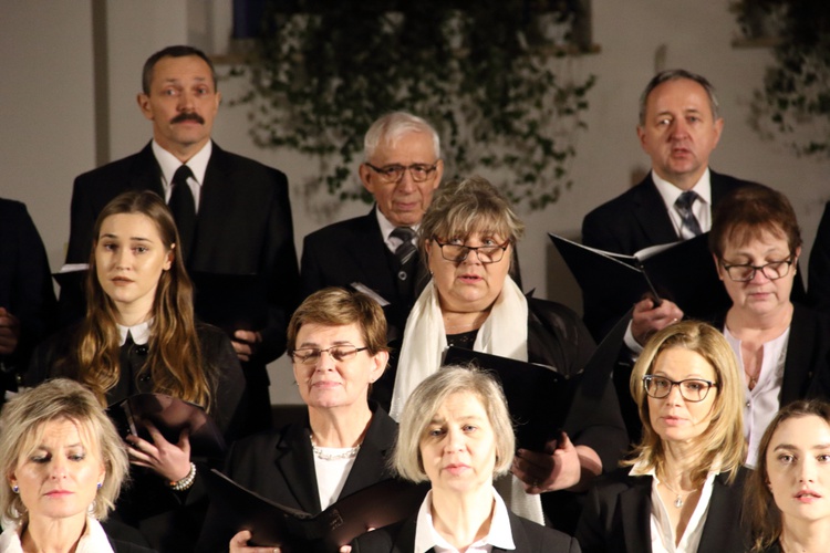 W Chwaszczynie wykonano Piaśnicką Mszę Żałobną