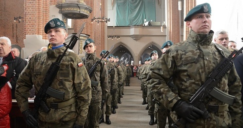Opole. Msza św. w intencji Ojczyzny